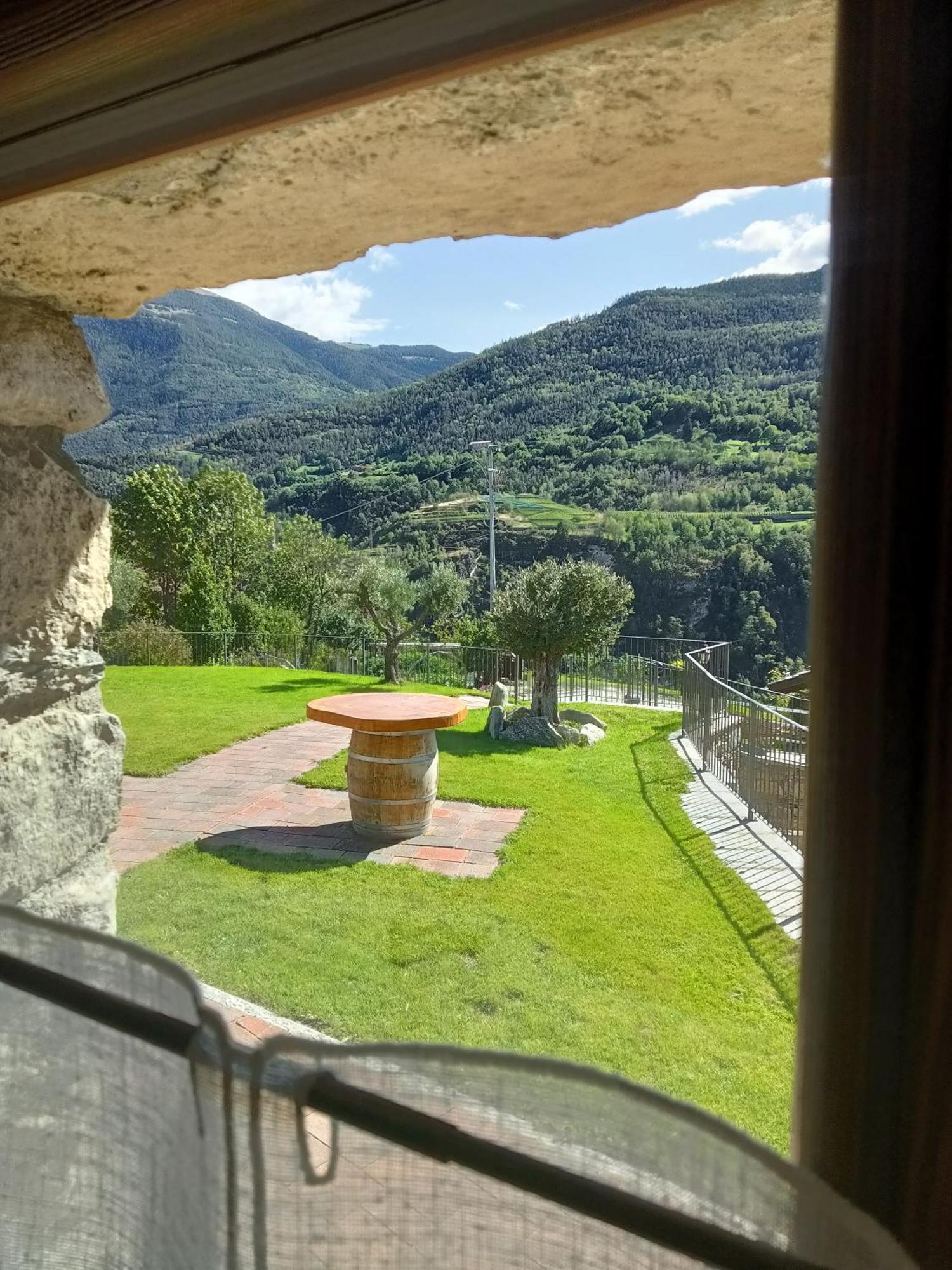 Holiday home Le Temps Retrouve - Casa Tipica Con Giardino Villeneuve